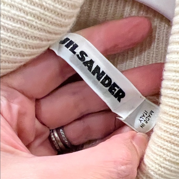 Jil Sander Cream and Black Turtleneck Sweater - Picture 3 of 14